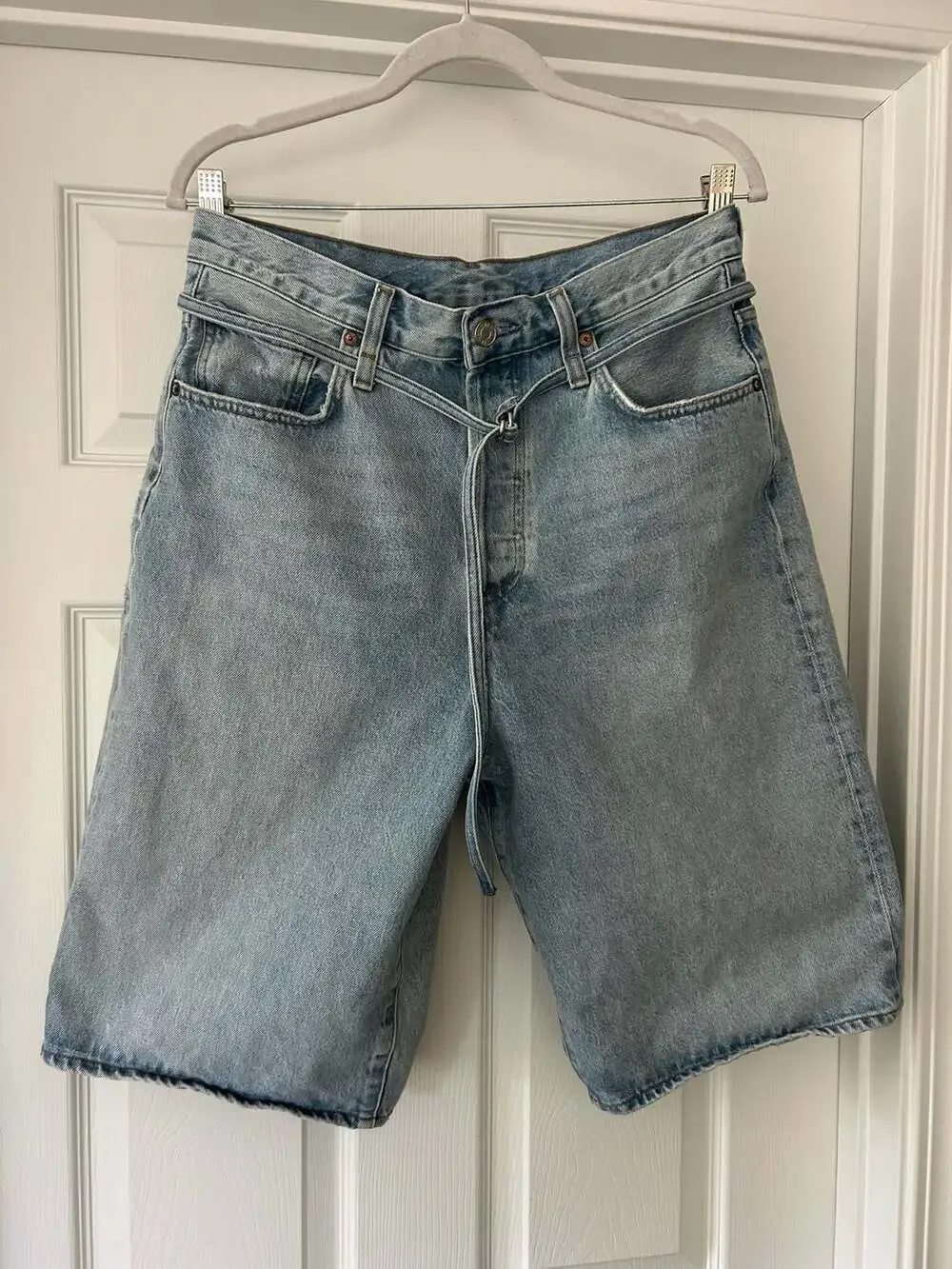 AGOLDE Emmi High Rise Long Denim Shorts in Light Wash